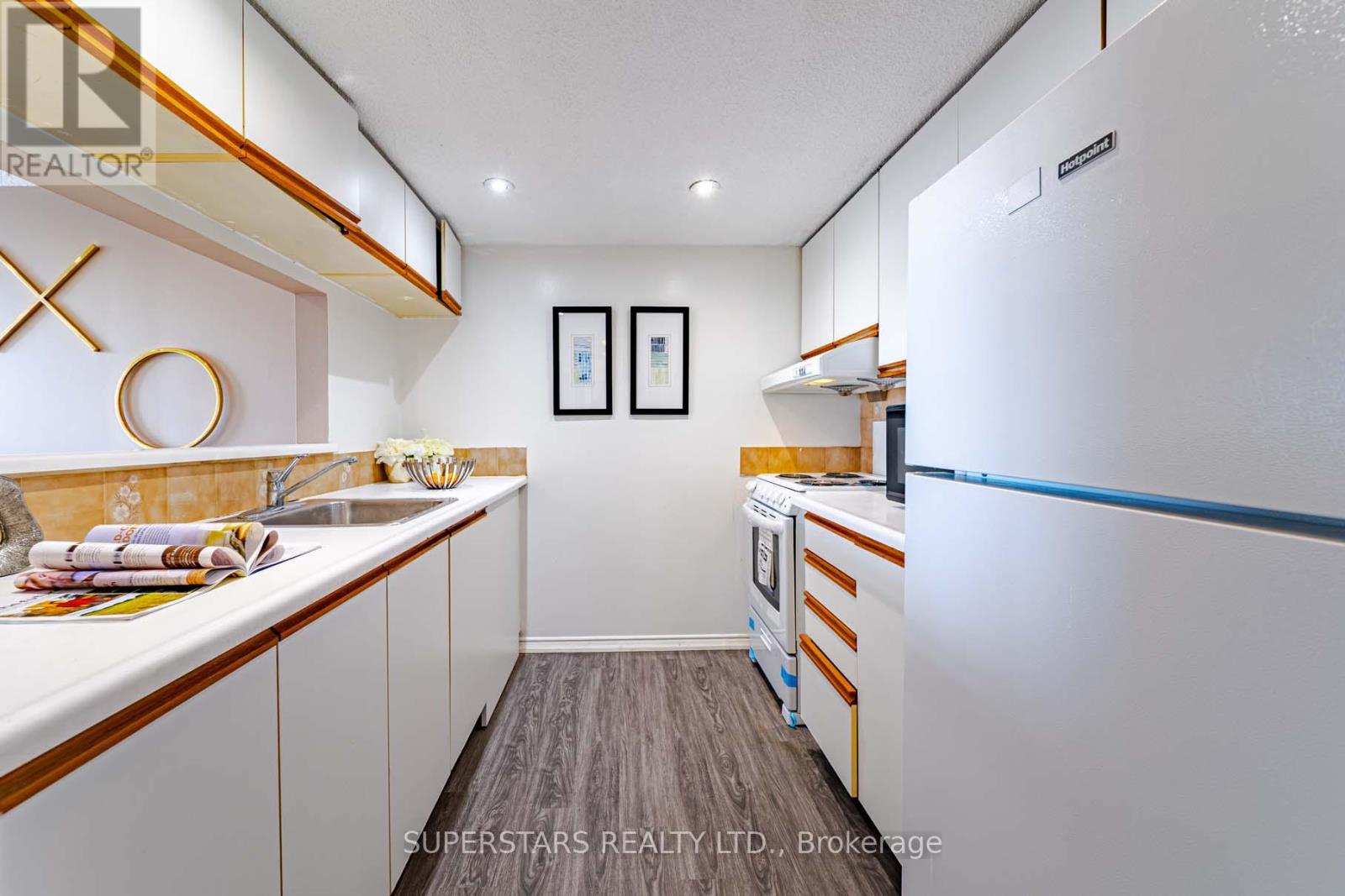 1813 - 160 Alton Towers Circle, Toronto, Ontario  M1V 4X8 - Photo 12 - E13169246