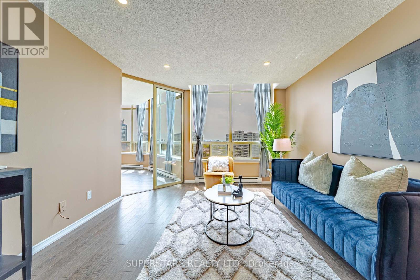 1813 - 160 Alton Towers Circle, Toronto, Ontario  M1V 4X8 - Photo 7 - E13169246