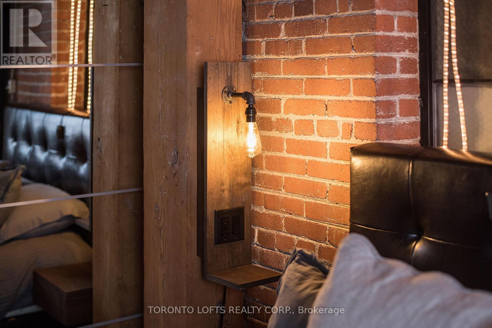 201 - 68 Broadview Avenue, Toronto, Ontario  M4M 2E6 - Photo 14 - E13169320