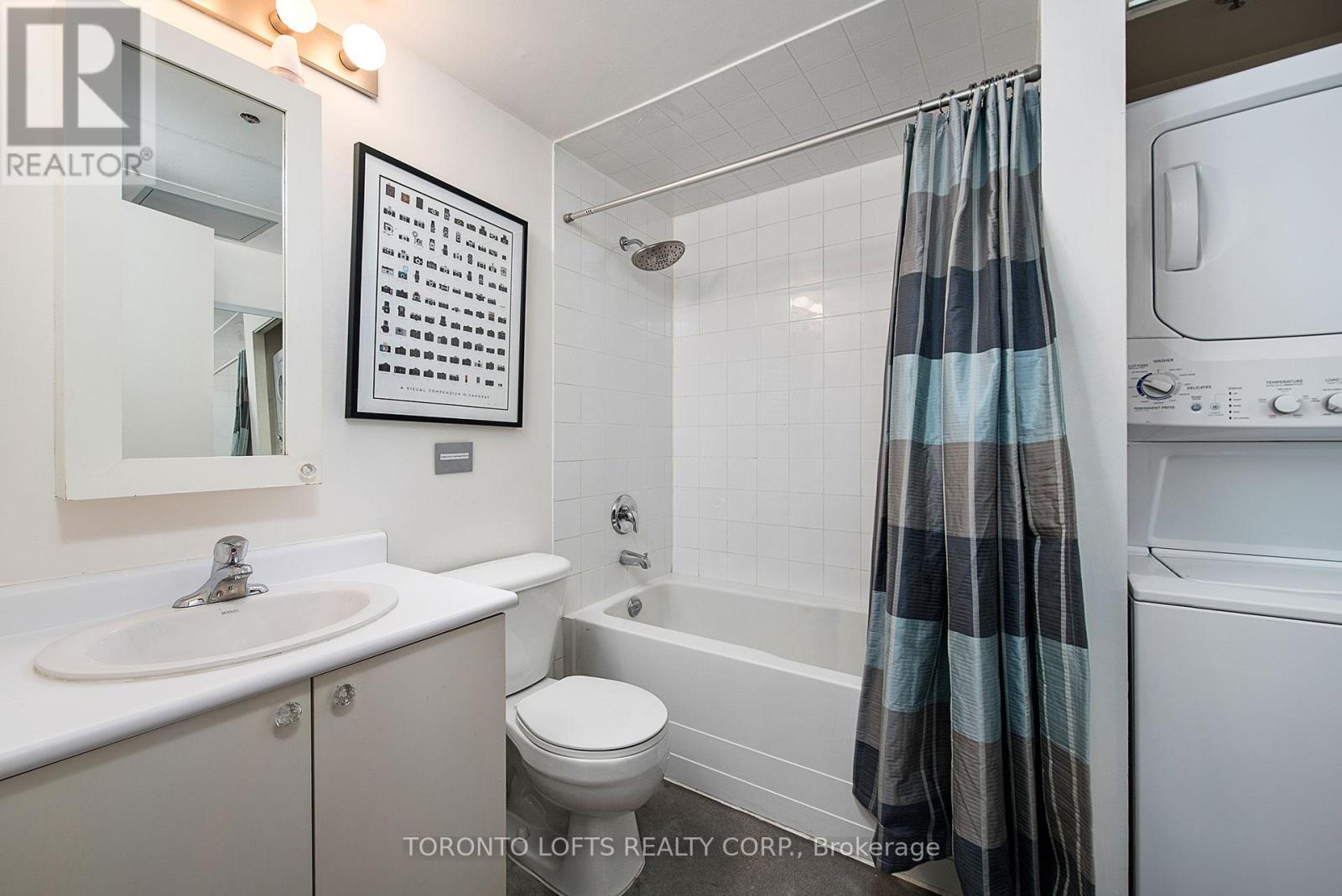 201 - 68 Broadview Avenue, Toronto, Ontario  M4M 2E6 - Photo 16 - E13169320
