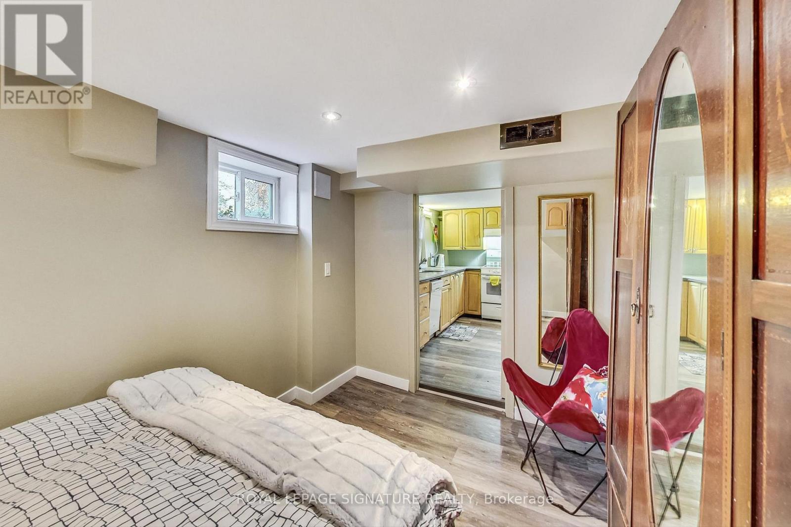 1 Milne Avenue, Toronto, Ontario  M1L 1J7 - Photo 12 - E13169372