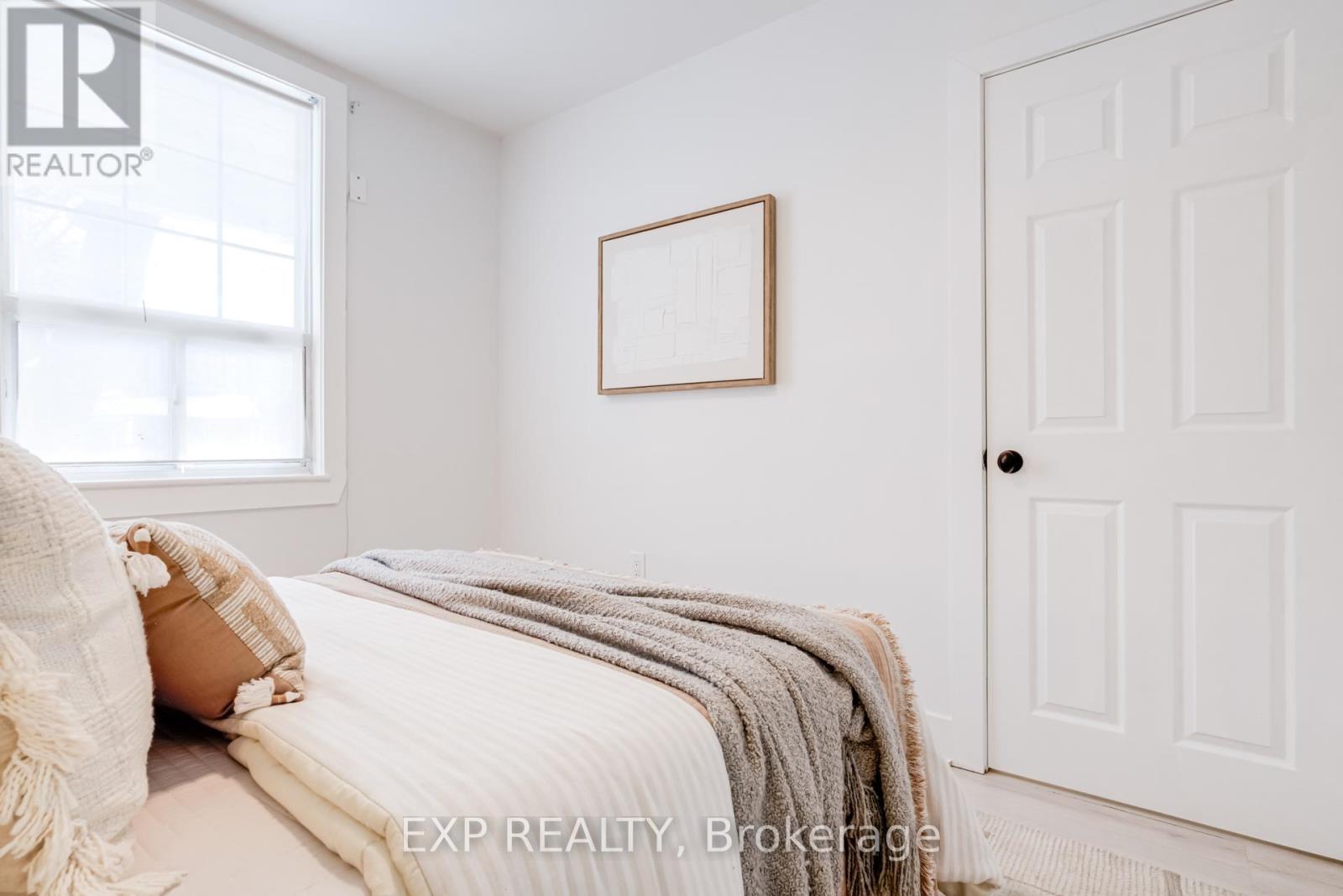 146 Hanson Street, Toronto, Ontario  M4C 1A4 - Photo 22 - E13169448