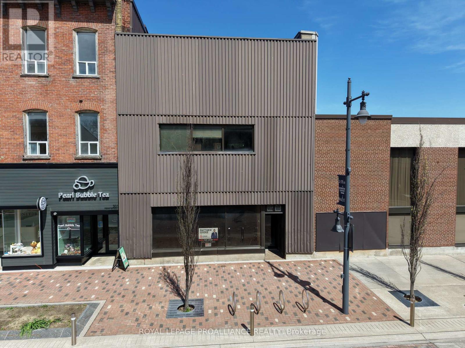 299 Front Street, Belleville, Ontario  K9N 2Z9 - Photo 1 - X11968097