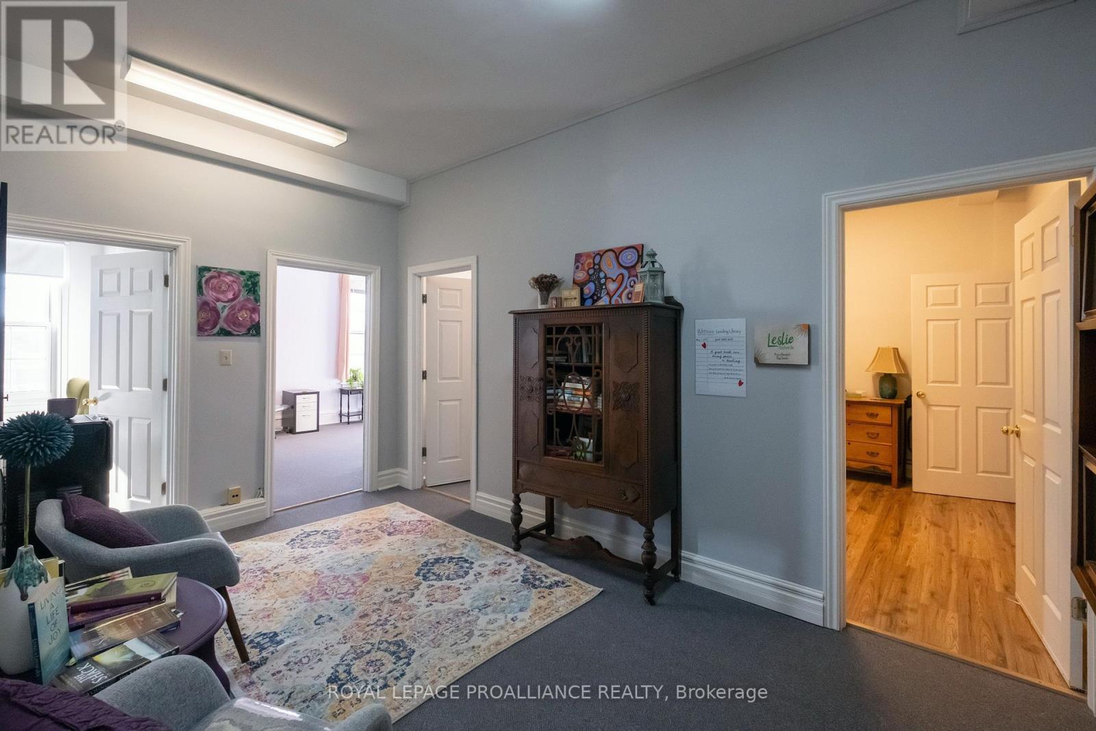 161 Front Street, Belleville, Ontario  K8N 2Y6 - Photo 21 - X12544094
