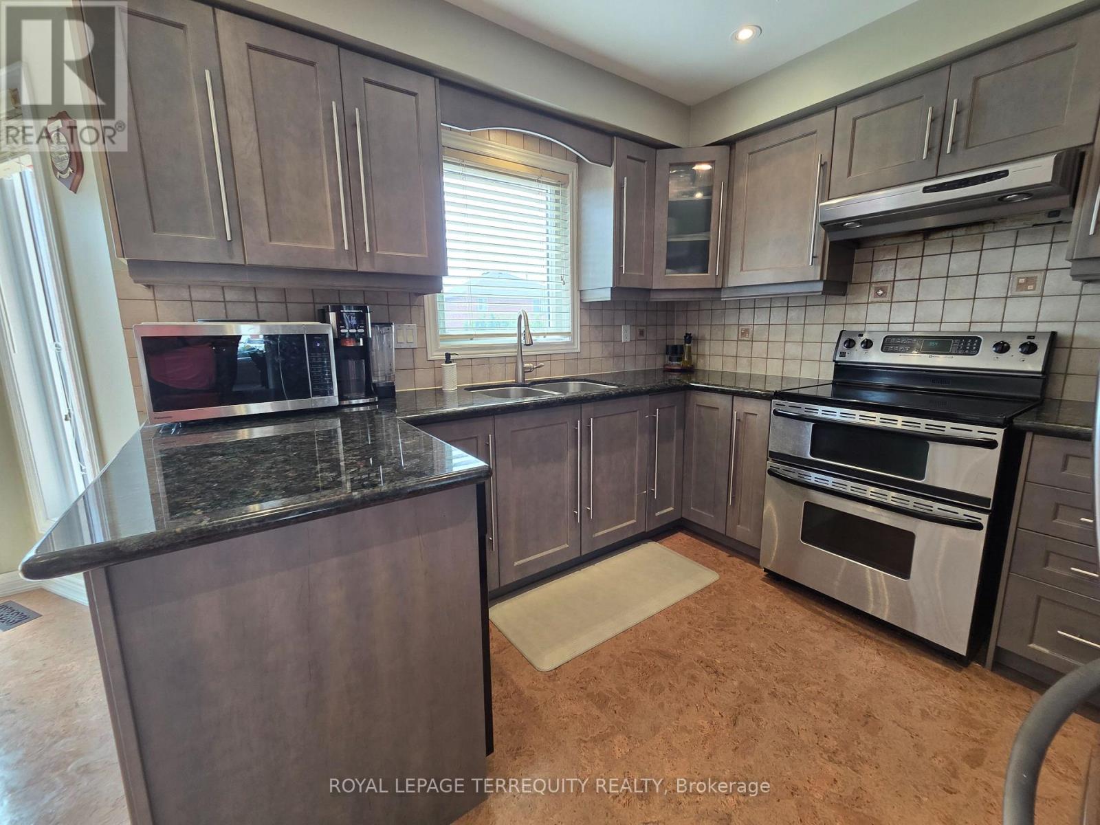 59 Foxhill Drive, Vaughan, Ontario  L6A 1K1 - Photo 21 - N13169226