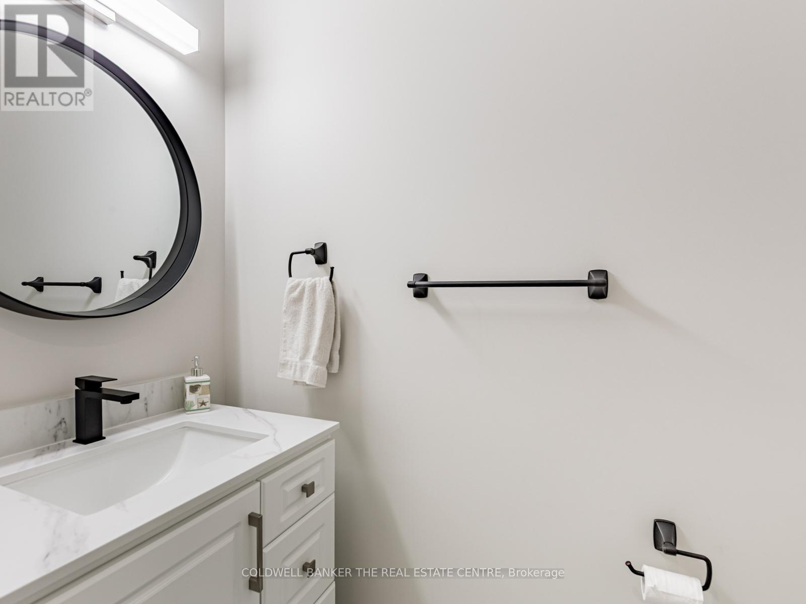 2166 10th Side Road, Bradford West Gwillimbury, Ontario  L3Z 2K9 - Photo 36 - N13169290