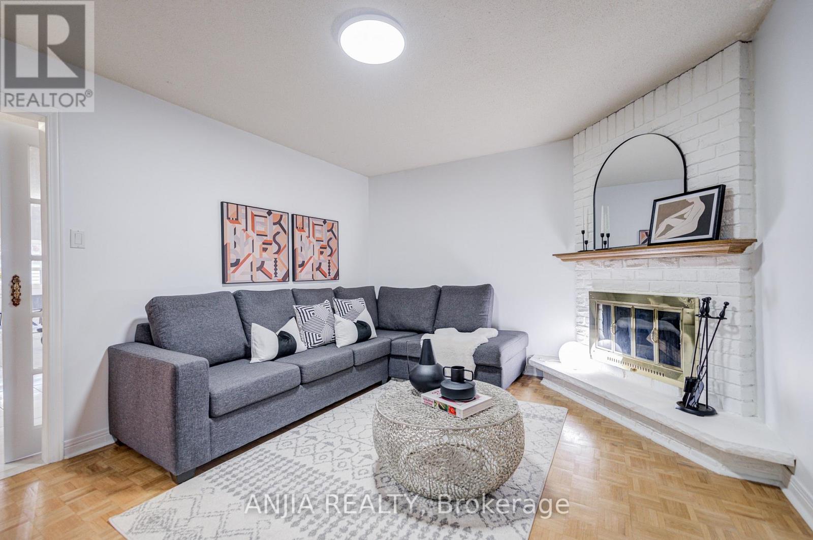 7 Downside Road, Markham, Ontario  L3R 3V2 - Photo 11 - N13169298