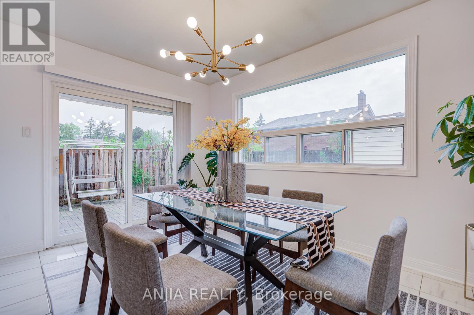 7 Downside Road, Markham, Ontario  L3R 3V2 - Photo 19 - N13169298