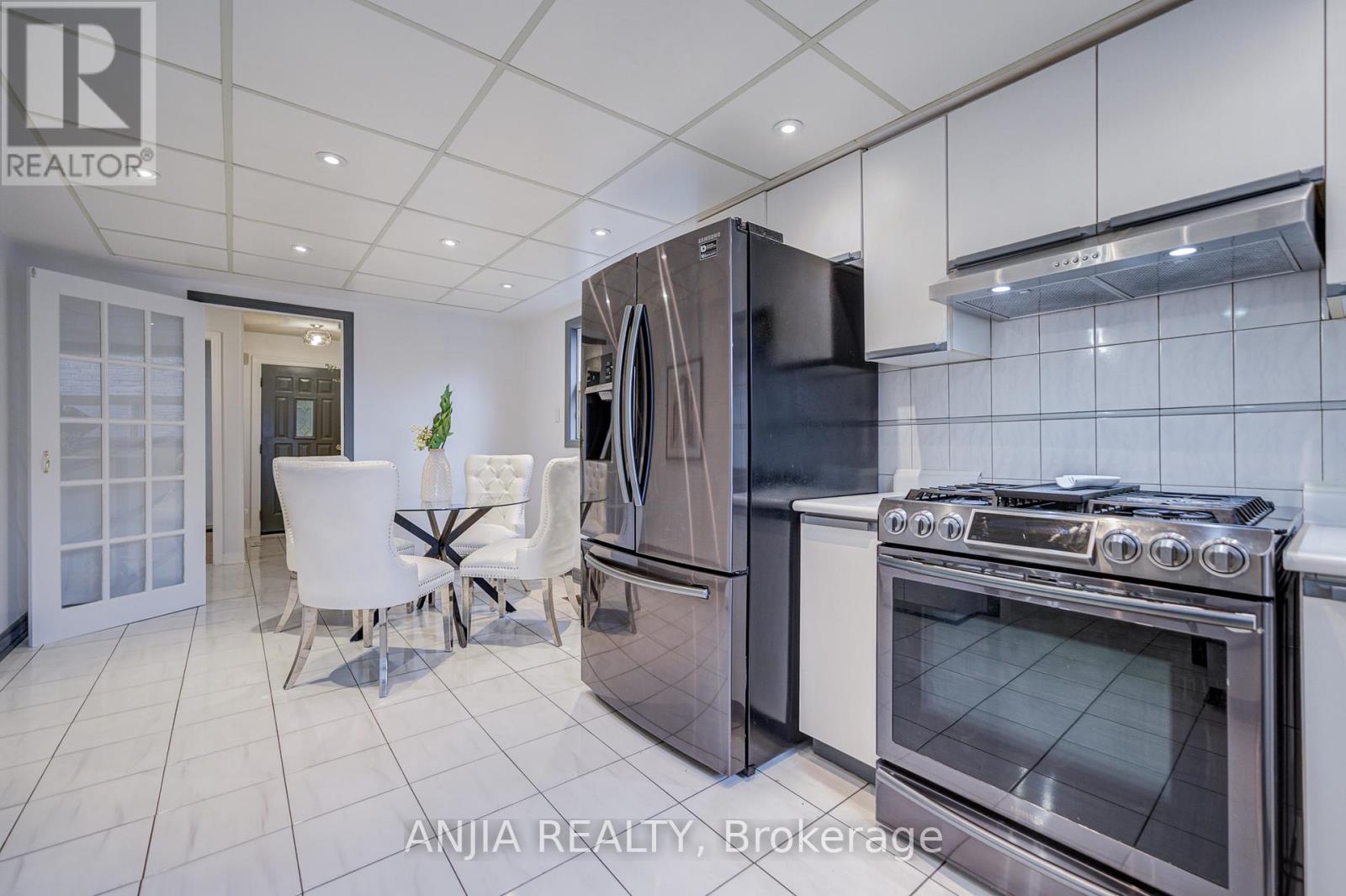 7 Downside Road, Markham, Ontario  L3R 3V2 - Photo 25 - N13169298