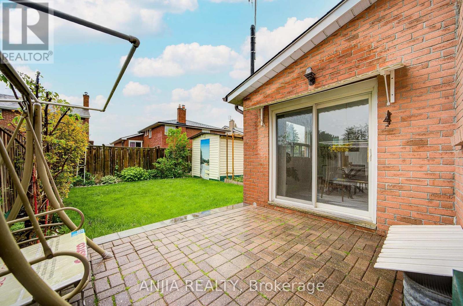 7 Downside Road, Markham, Ontario  L3R 3V2 - Photo 47 - N13169298