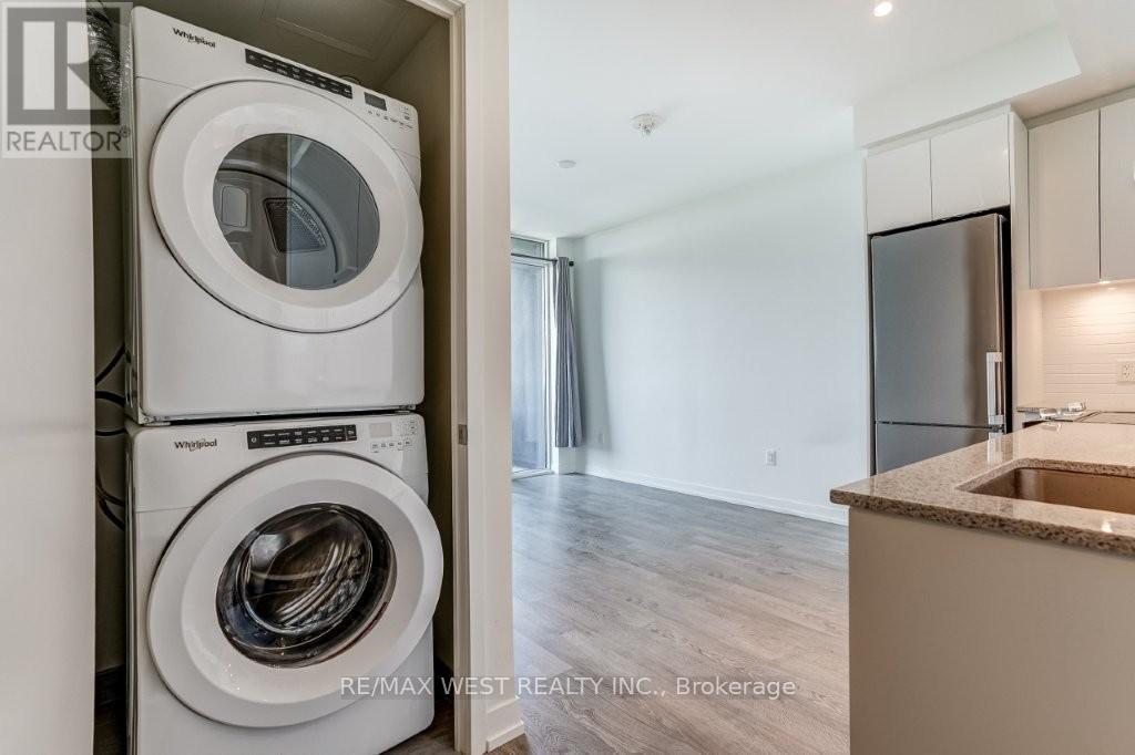 618w - 3 Rosewater Street, Richmond Hill, Ontario  L4C 5T6 - Photo 16 - N13169404