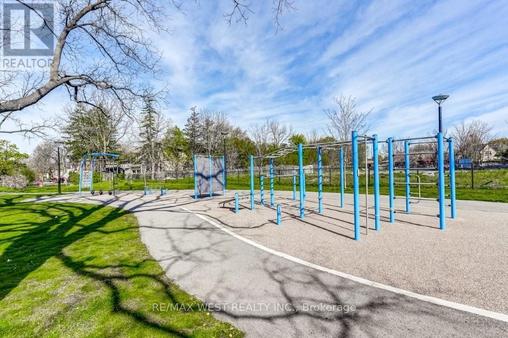 618w - 3 Rosewater Street, Richmond Hill, Ontario  L4C 5T6 - Photo 27 - N13169404