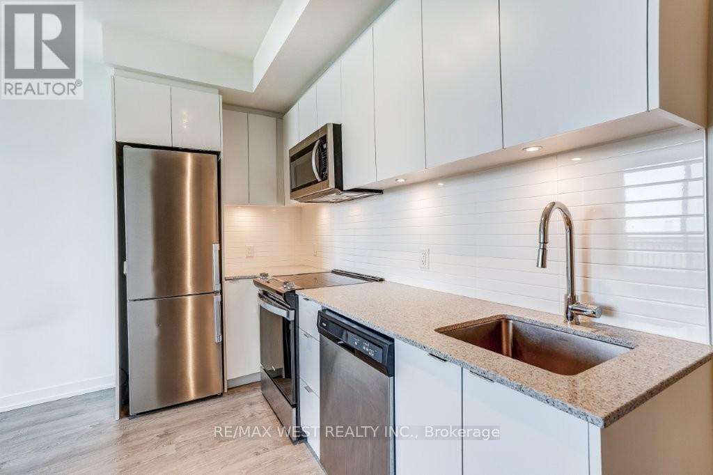 618w - 3 Rosewater Street, Richmond Hill, Ontario  L4C 5T6 - Photo 7 - N13169404