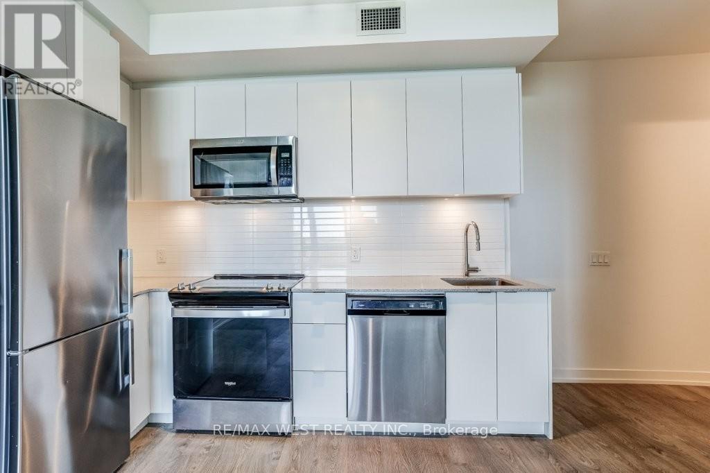 618w - 3 Rosewater Street, Richmond Hill, Ontario  L4C 5T6 - Photo 8 - N13169404
