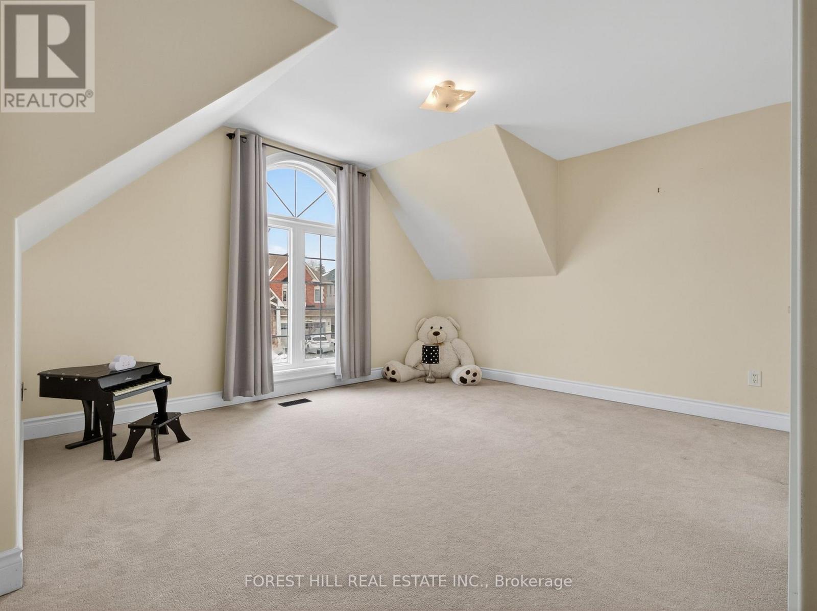 232 Luca Avenue, Vaughan, Ontario  L6A 0X3 - Photo 37 - N13169450