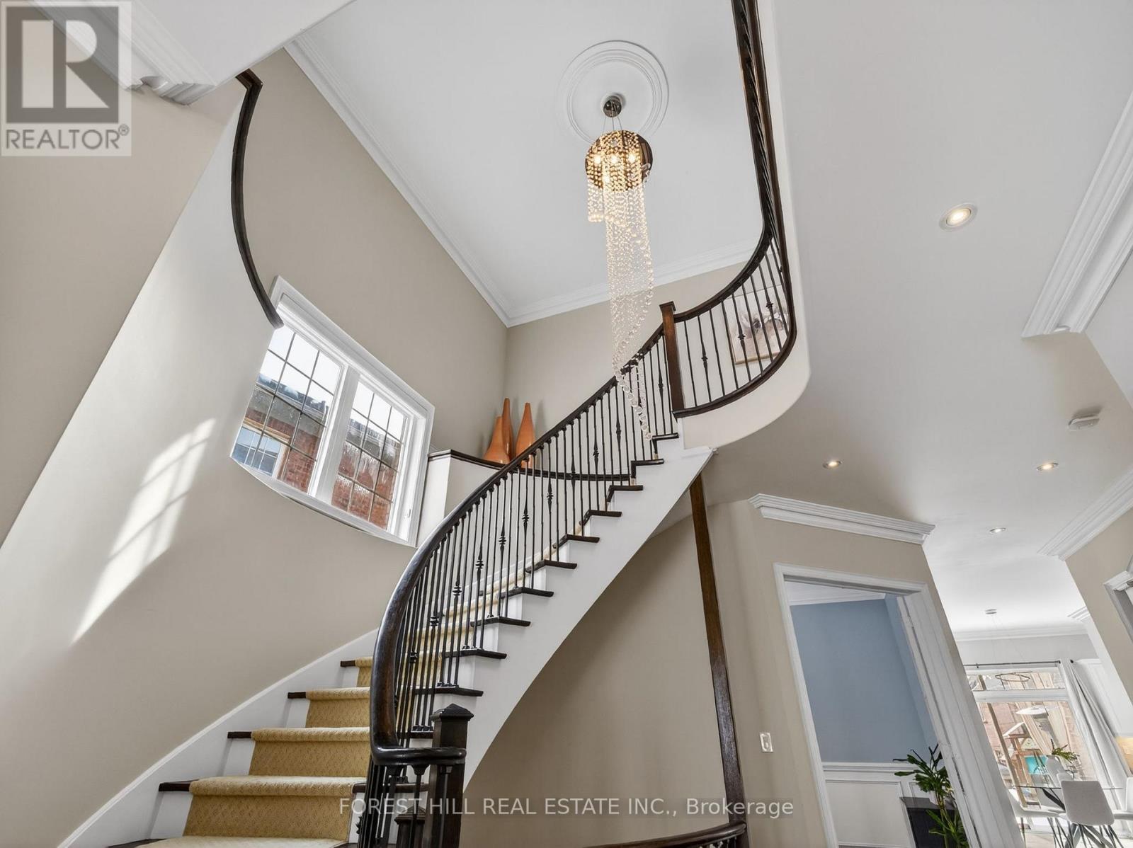232 Luca Avenue, Vaughan, Ontario  L6A 0X3 - Photo 5 - N13169450