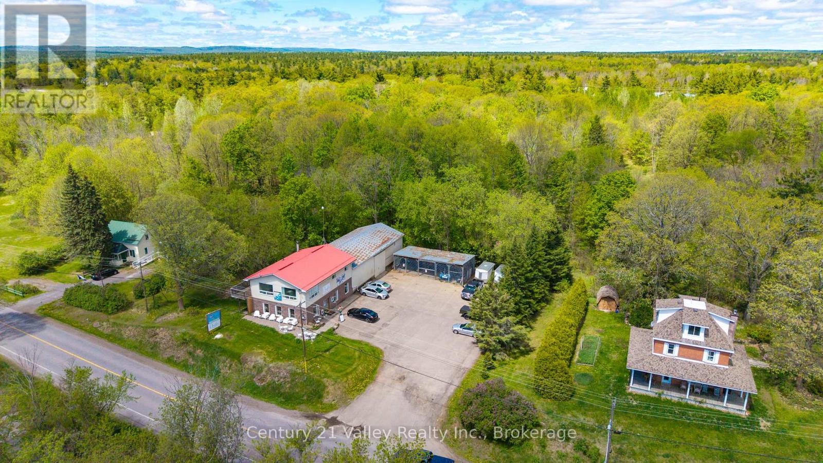 636 Mill Street, Greater Madawaska, Ontario K0J 1H0 - Photo 20 - X12922572