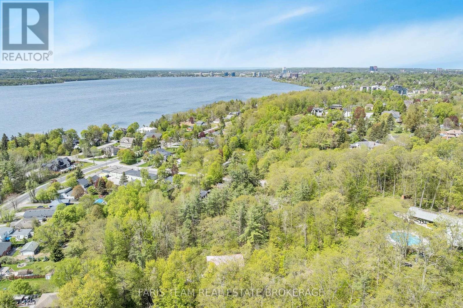 9 Colborne Street, Oro-Medonte, Ontario  L4M 4S1 - Photo 40 - S13169202