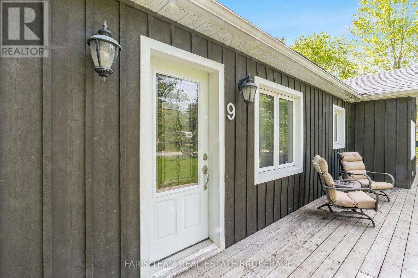 9 Colborne Street, Oro-Medonte, Ontario  L4M 4S1 - Photo 6 - S13169202