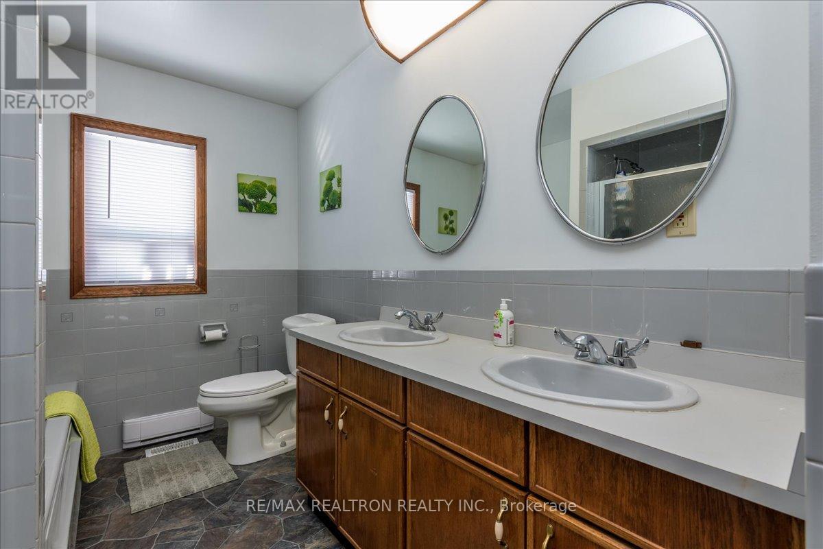 4051 Glen Cedar Drive, Ramara, Ontario  L3V 6H7 - Photo 6 - S13169484
