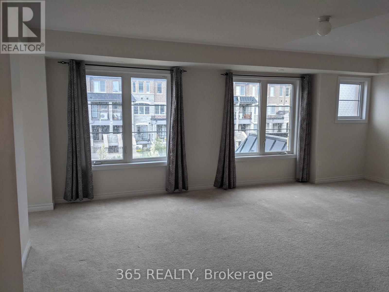 194 - 200 Veterans Drive, Brampton, Ontario  L7A 4S6 - Photo 2 - W13169218