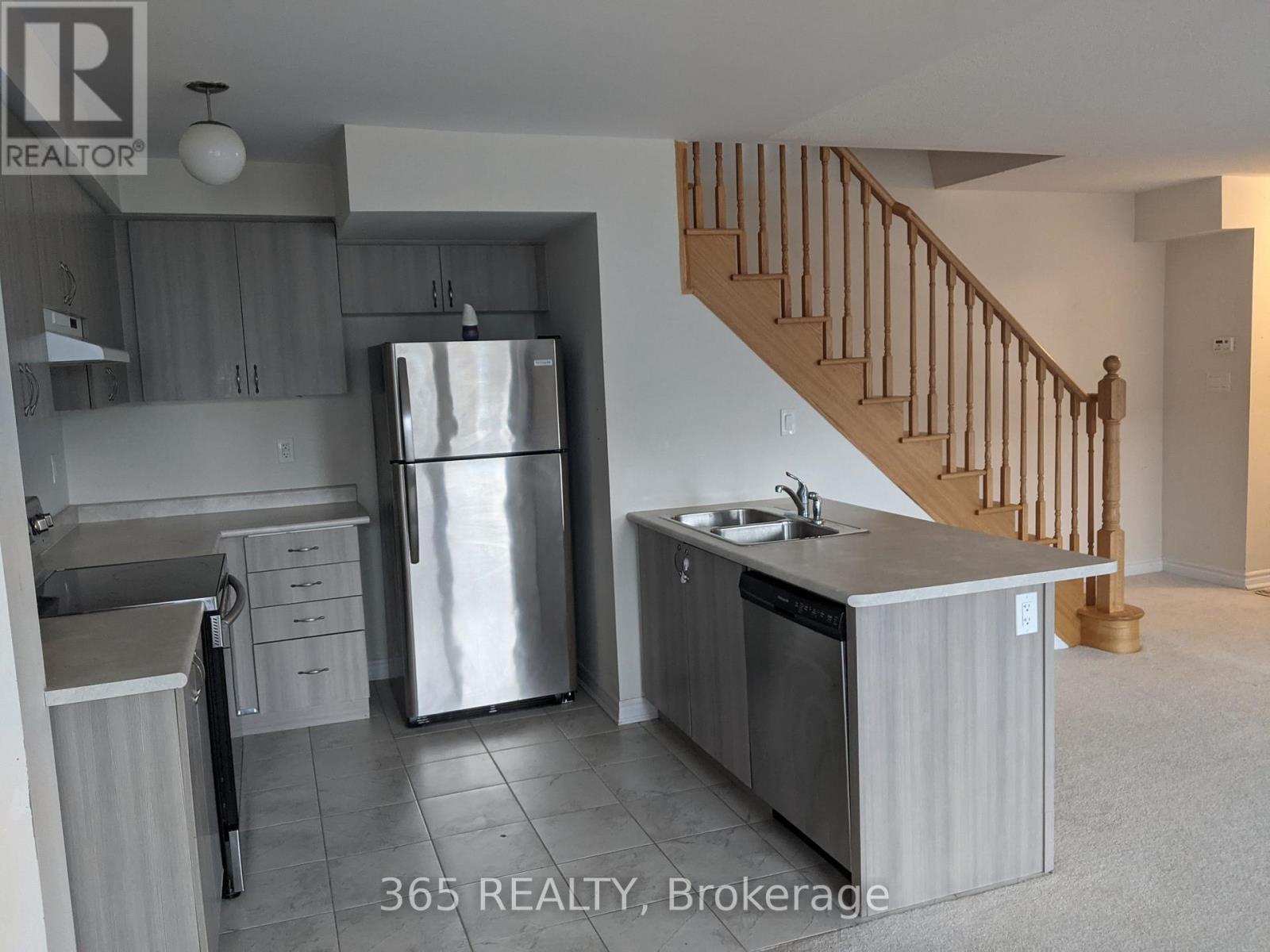 194 - 200 Veterans Drive, Brampton, Ontario  L7A 4S6 - Photo 6 - W13169218