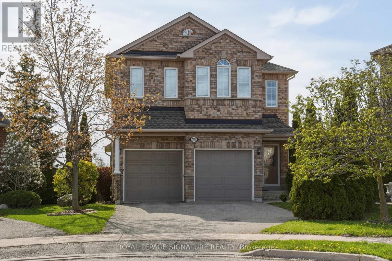 7226 Lowville Heights Road, Mississauga, Ontario  L5N 8L3 - Photo 2 - W13169222