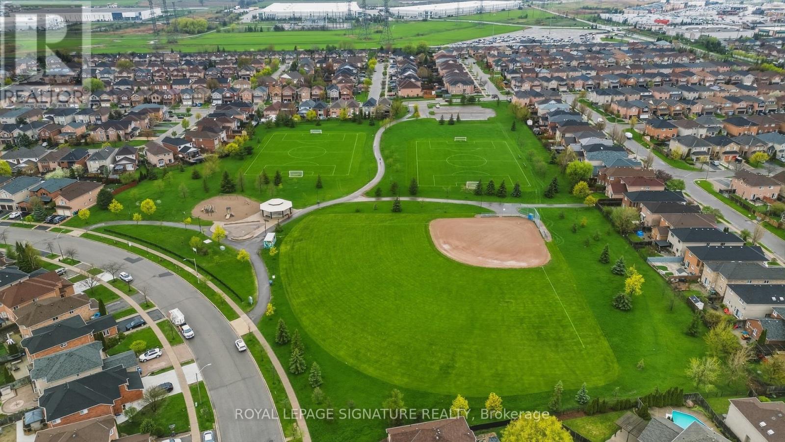 7226 Lowville Heights Road, Mississauga, Ontario  L5N 8L3 - Photo 47 - W13169222