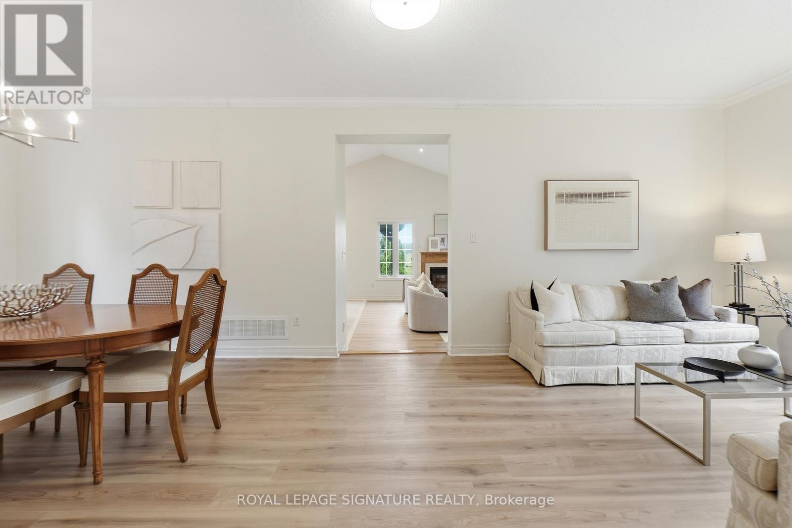 7226 Lowville Heights Road, Mississauga, Ontario  L5N 8L3 - Photo 7 - W13169222