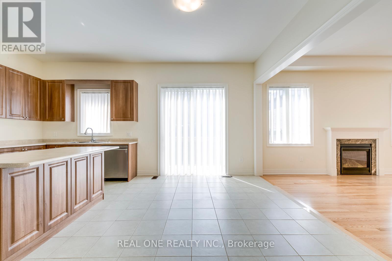 134 Goodwin Crescent, Milton, Ontario  L9E 1H9 - Photo 14 - W13169248