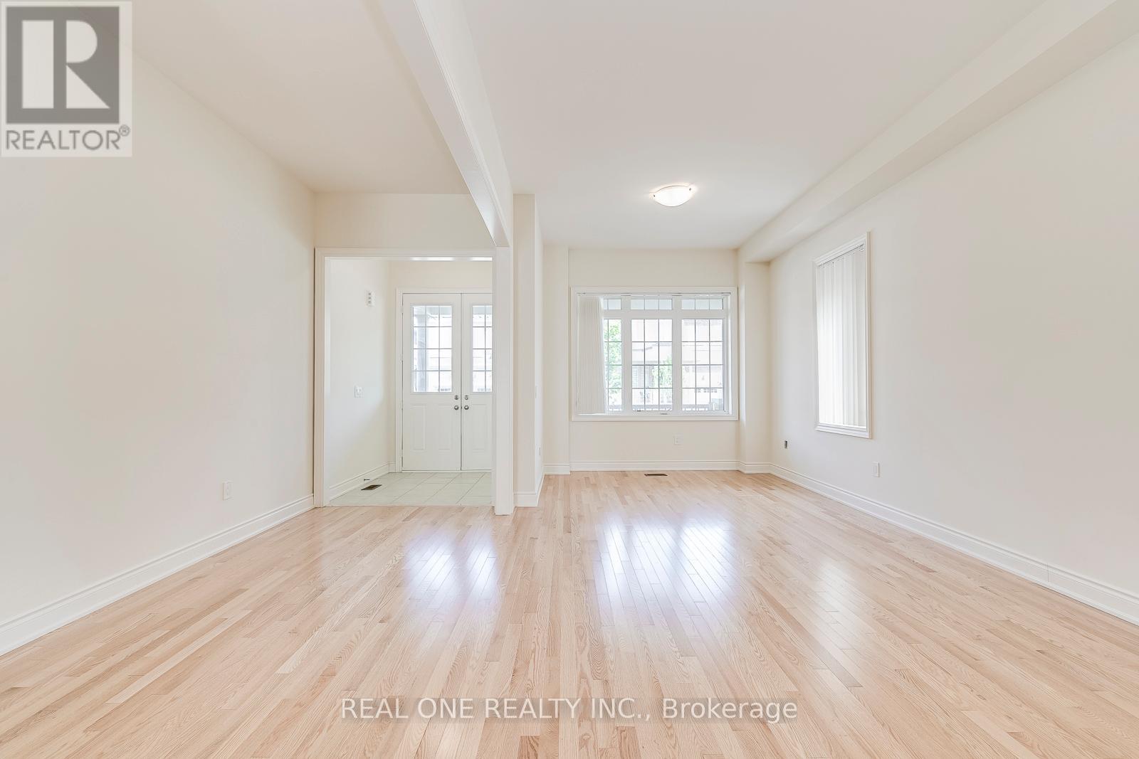 134 Goodwin Crescent, Milton, Ontario  L9E 1H9 - Photo 5 - W13169248