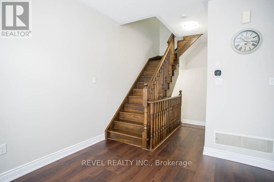 11 - 2435 Greenwich Drive, Oakville, Ontario  L6M 0S4 - Photo 10 - W13169268