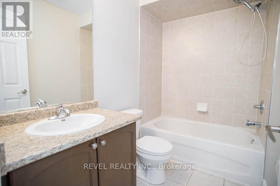 11 - 2435 Greenwich Drive, Oakville, Ontario  L6M 0S4 - Photo 15 - W13169268