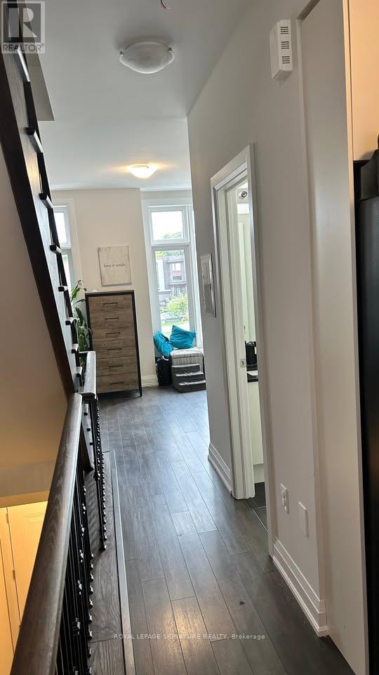 41 Creekbank Road, Toronto, Ontario  M6L 0A3 - Photo 13 - W13169306