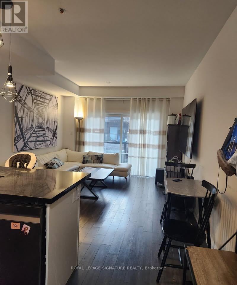 41 Creekbank Road, Toronto, Ontario  M6L 0A3 - Photo 5 - W13169306