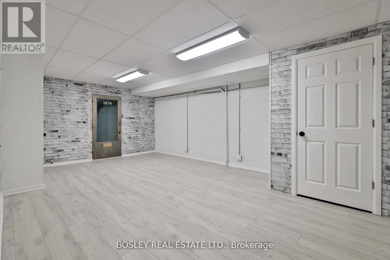 1674 St Clair Avenue W, Toronto, Ontario  M6N 1H8 - Photo 24 - W13169344