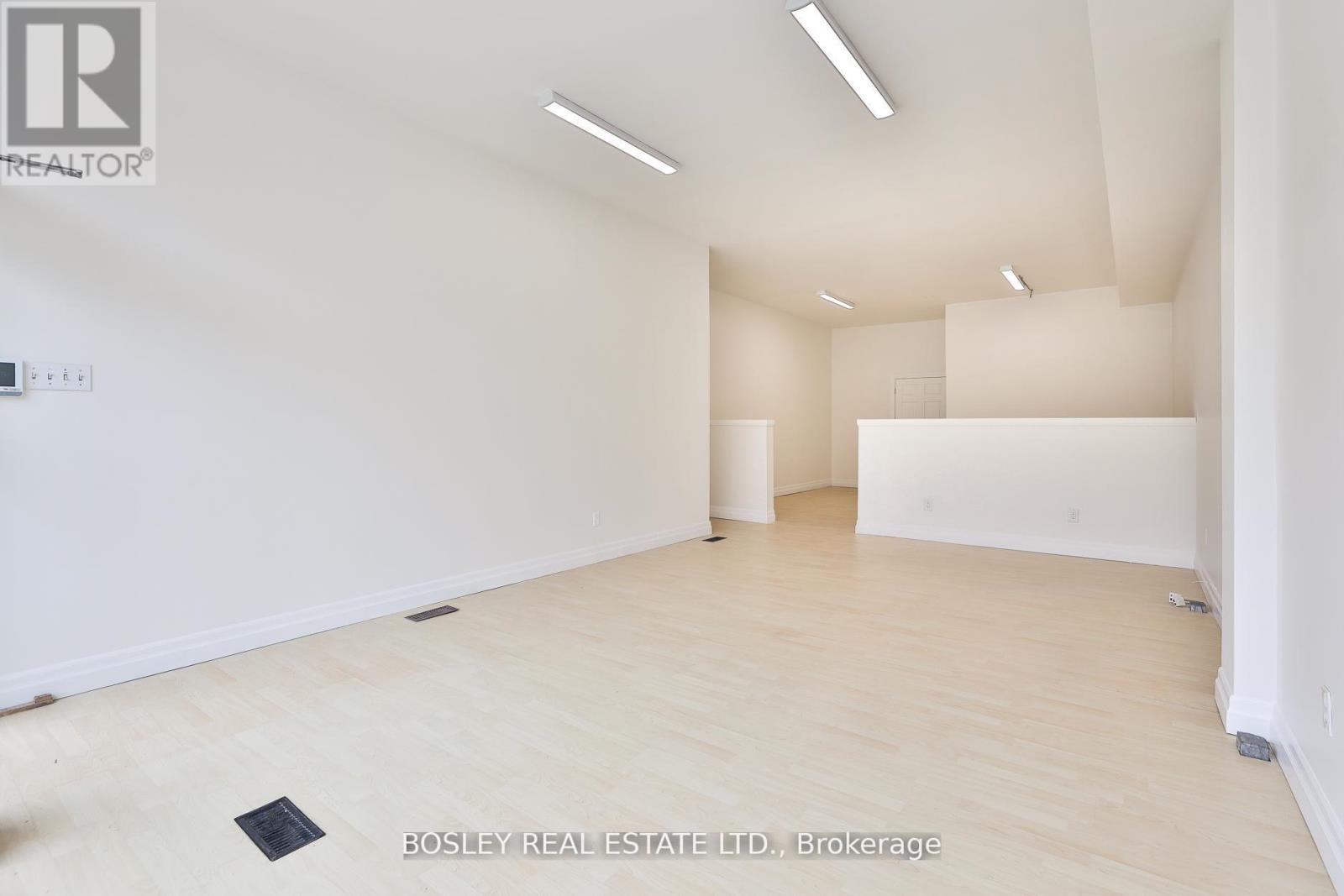 1674 St Clair Avenue W, Toronto, Ontario  M6N 1H8 - Photo 6 - W13169344