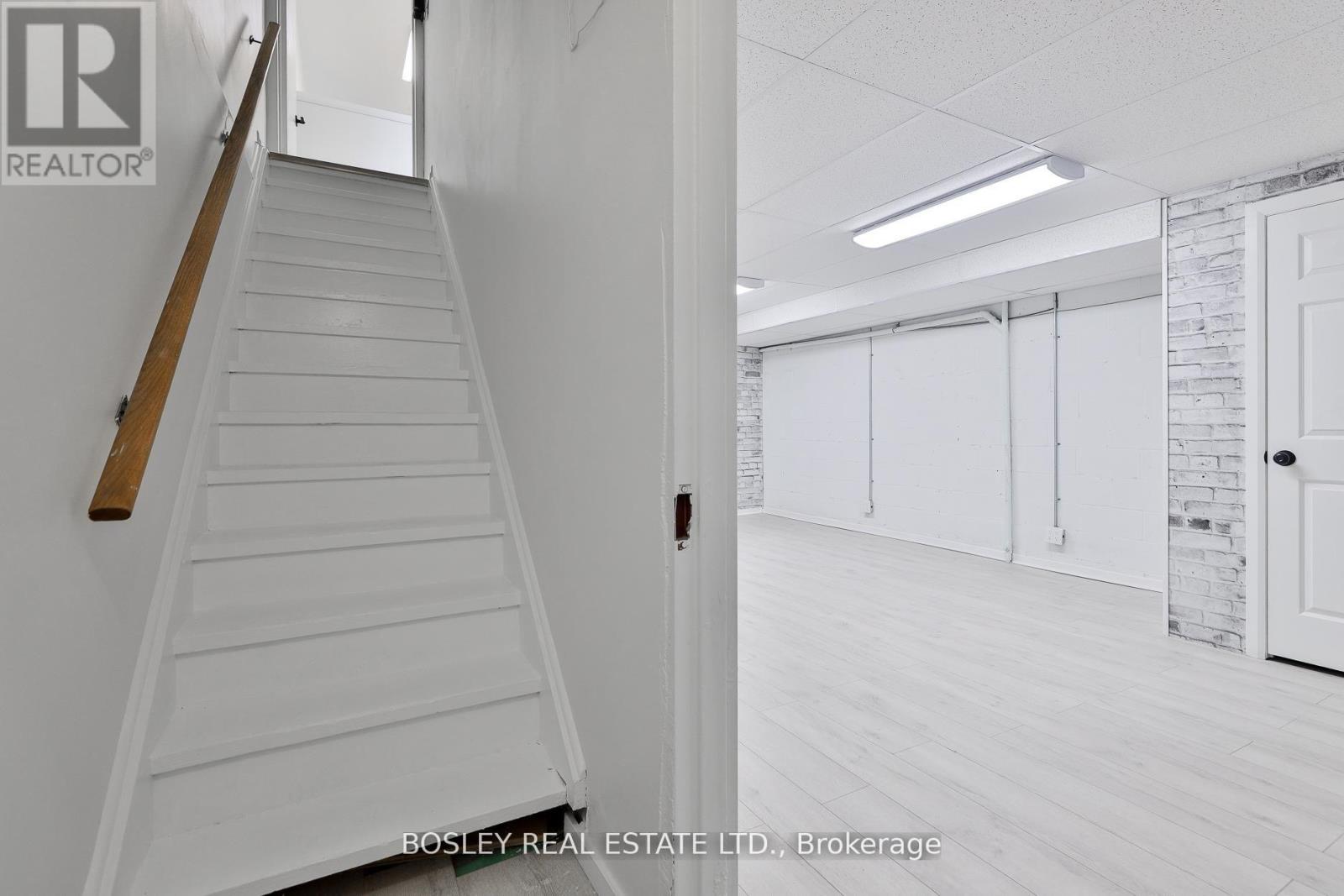 1674 St Clair Avenue W, Toronto, Ontario  M6N 1H8 - Photo 7 - W13169344
