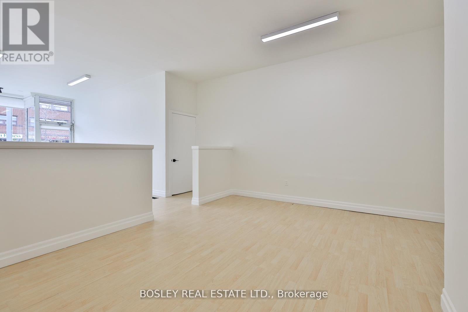 1674 St Clair Avenue W, Toronto, Ontario  M6N 1H8 - Photo 9 - W13169344
