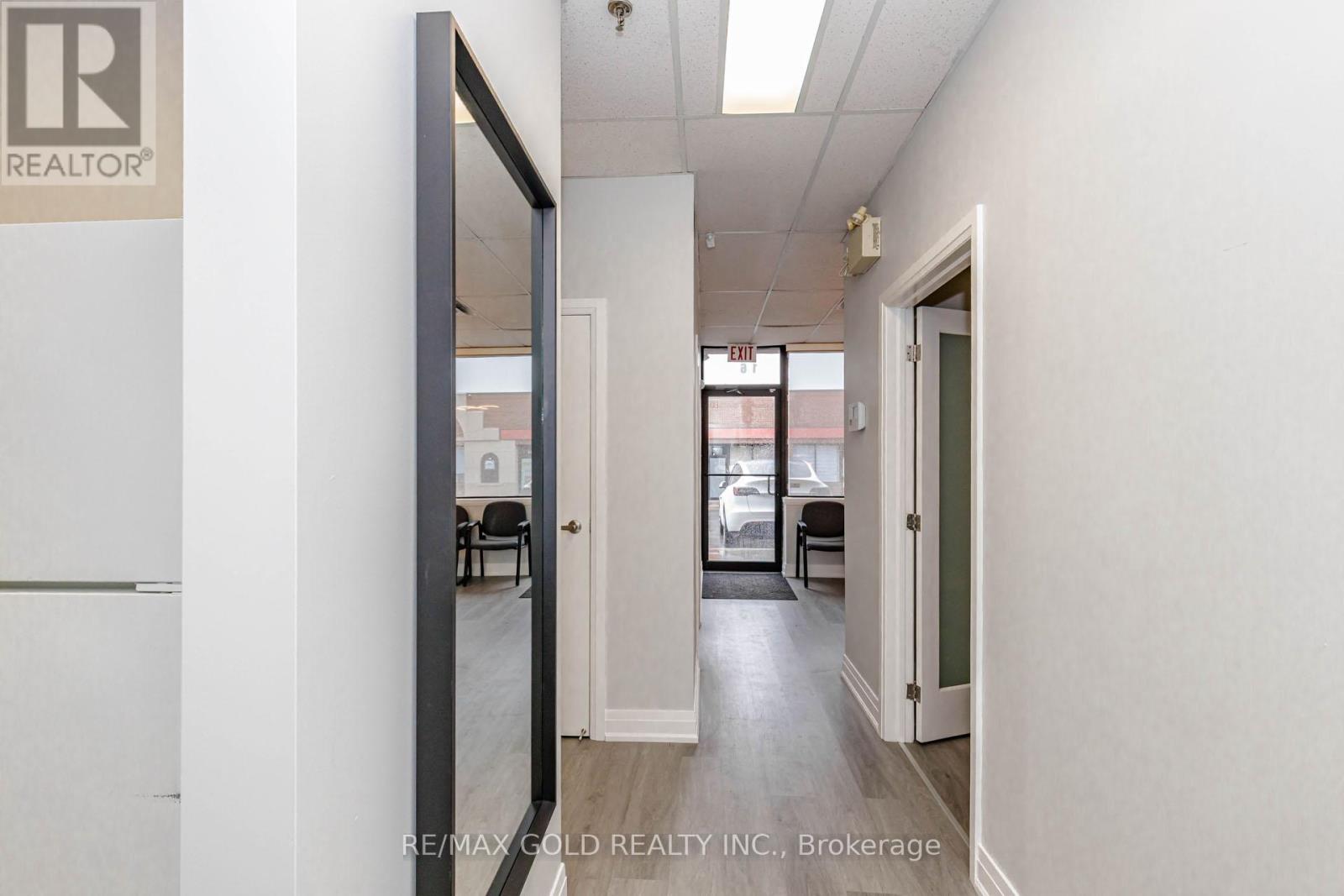 16 - 5484 Tomken Road, Mississauga, Ontario  L4W 2Z6 - Photo 14 - W13169352