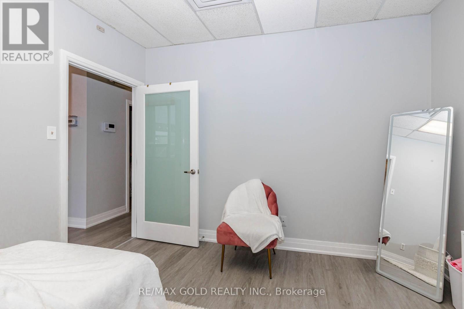16 - 5484 Tomken Road, Mississauga, Ontario  L4W 2Z6 - Photo 17 - W13169352