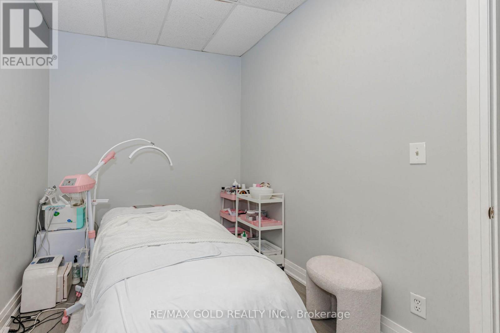 16 - 5484 Tomken Road, Mississauga, Ontario  L4W 2Z6 - Photo 21 - W13169352