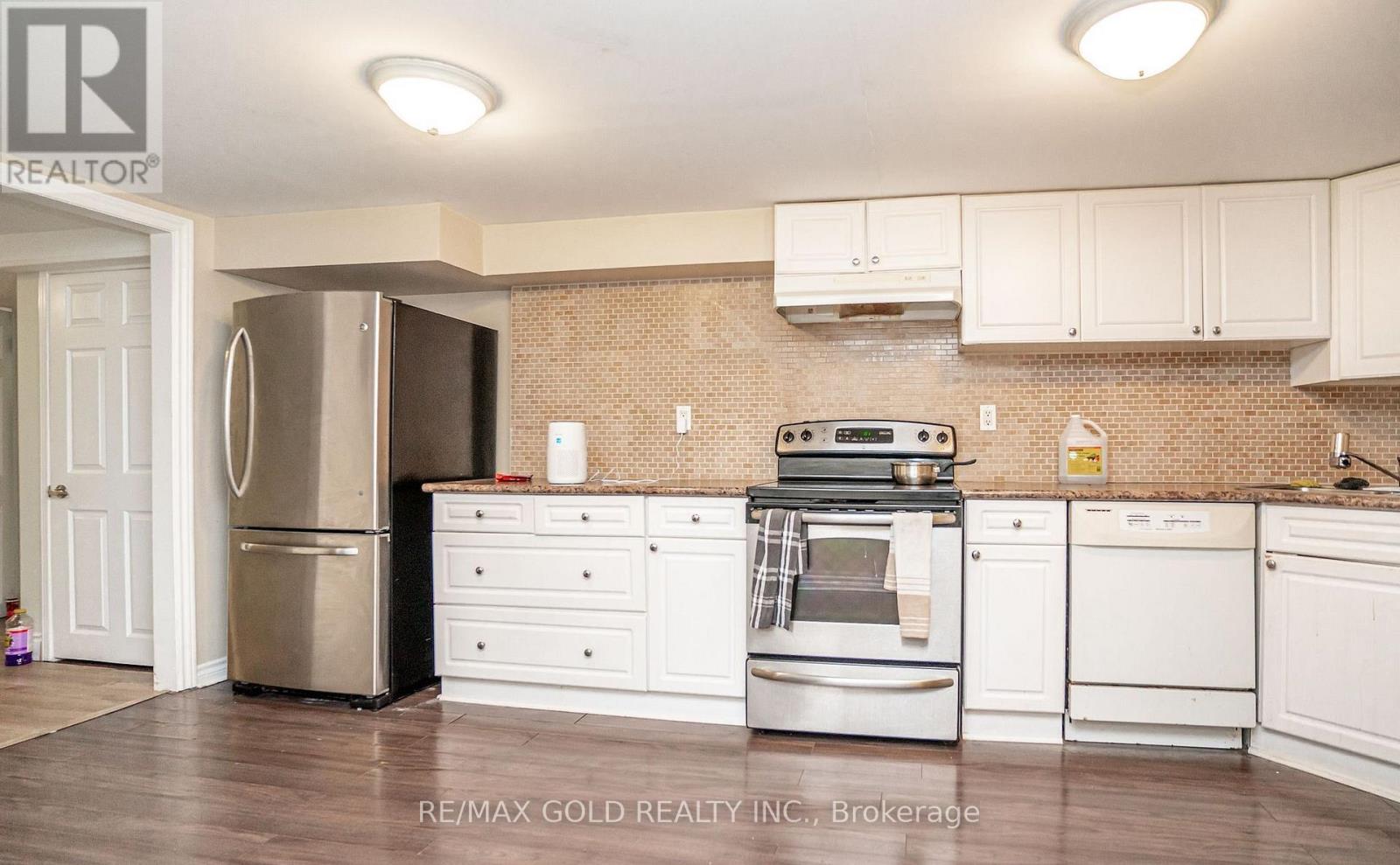 37 Carlyle Crescent, Brampton, Ontario  L6W 2Y9 - Photo 34 - W13169432