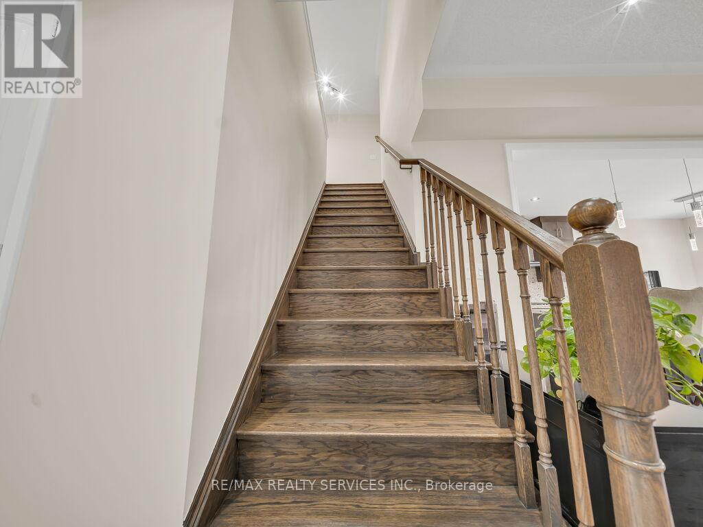 17 Leadenhall Road, Brampton, Ontario  L7A 4G4 - Photo 18 - W13169510