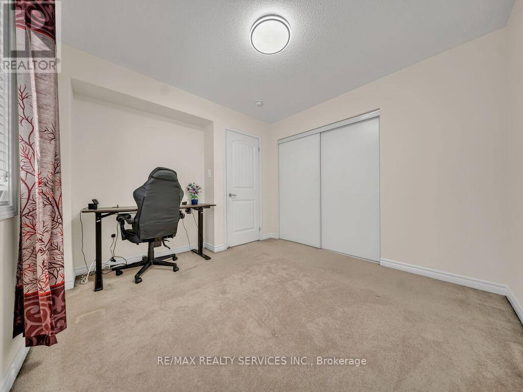 17 Leadenhall Road, Brampton, Ontario  L7A 4G4 - Photo 27 - W13169510