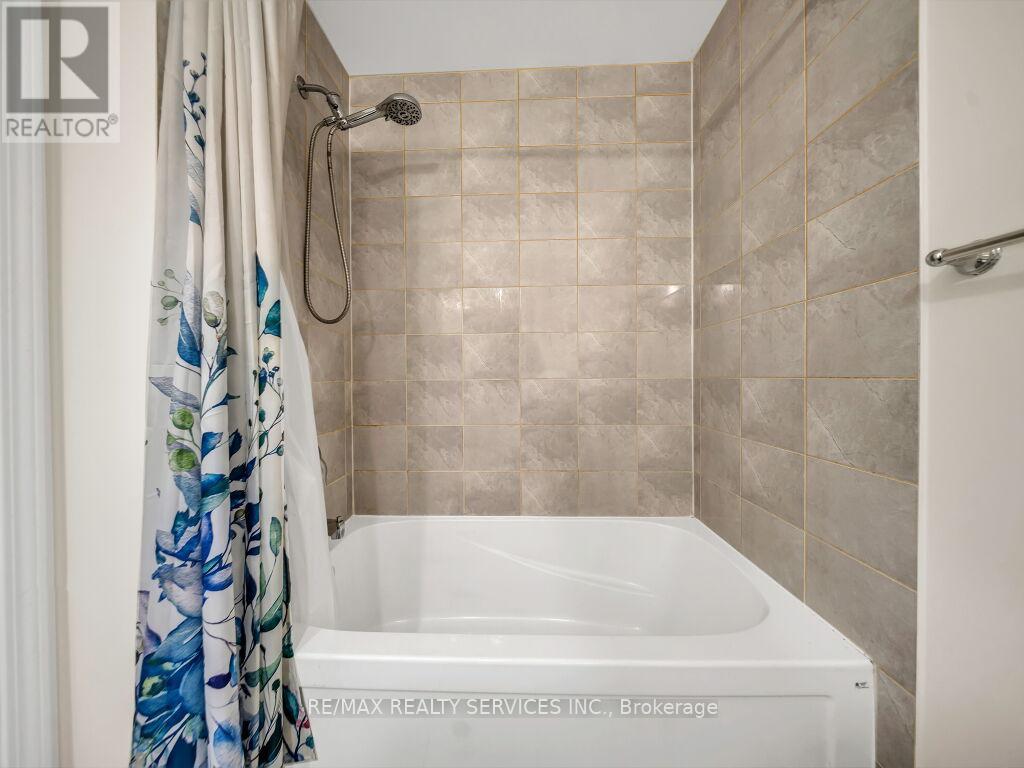 17 Leadenhall Road, Brampton, Ontario  L7A 4G4 - Photo 31 - W13169510