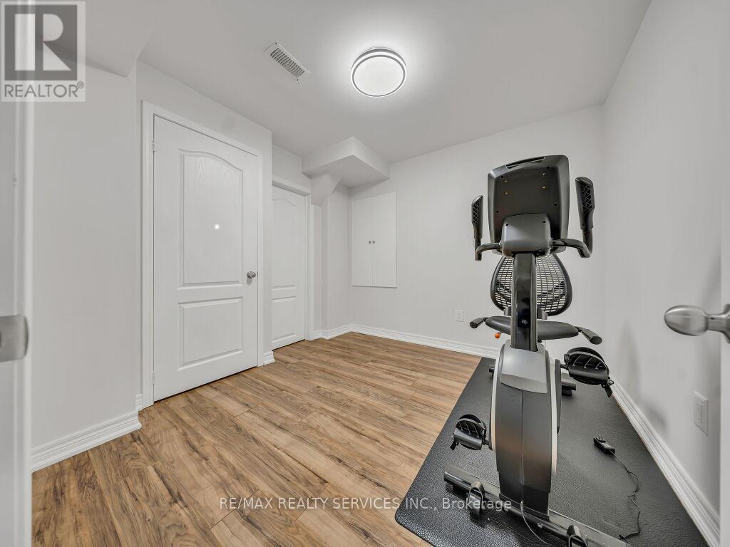 17 Leadenhall Road, Brampton, Ontario  L7A 4G4 - Photo 36 - W13169510