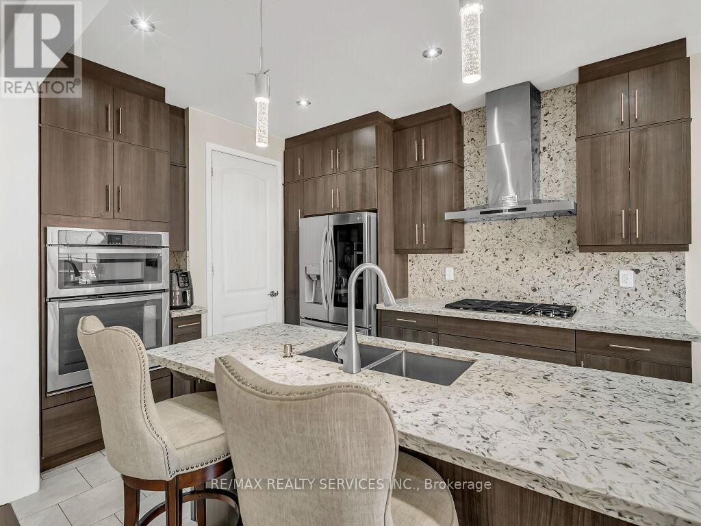 17 Leadenhall Road, Brampton, Ontario  L7A 4G4 - Photo 9 - W13169510