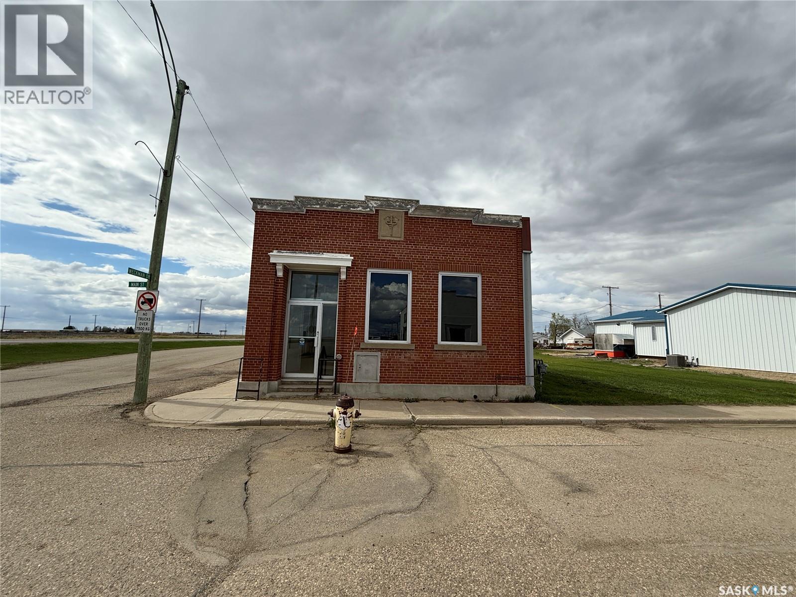 101 Main Street, Rouleau, Saskatchewan  S0G 4H0 - Photo 1 - SK036933