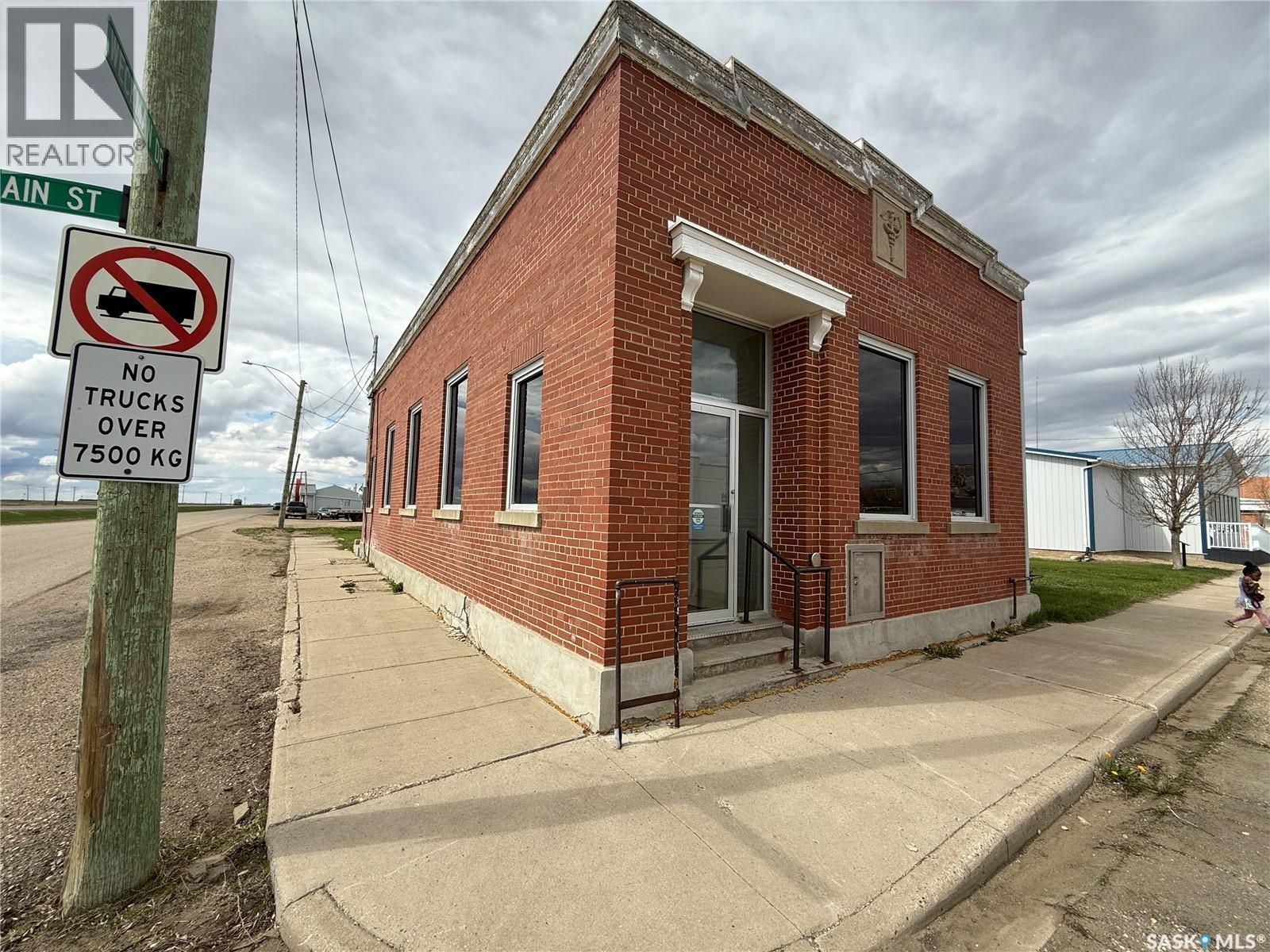 101 Main Street, Rouleau, Saskatchewan  S0G 4H0 - Photo 2 - SK036933